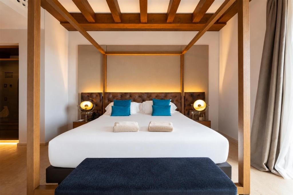Castle Suite