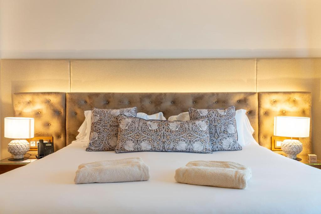 Deluxe Suite with Terrace