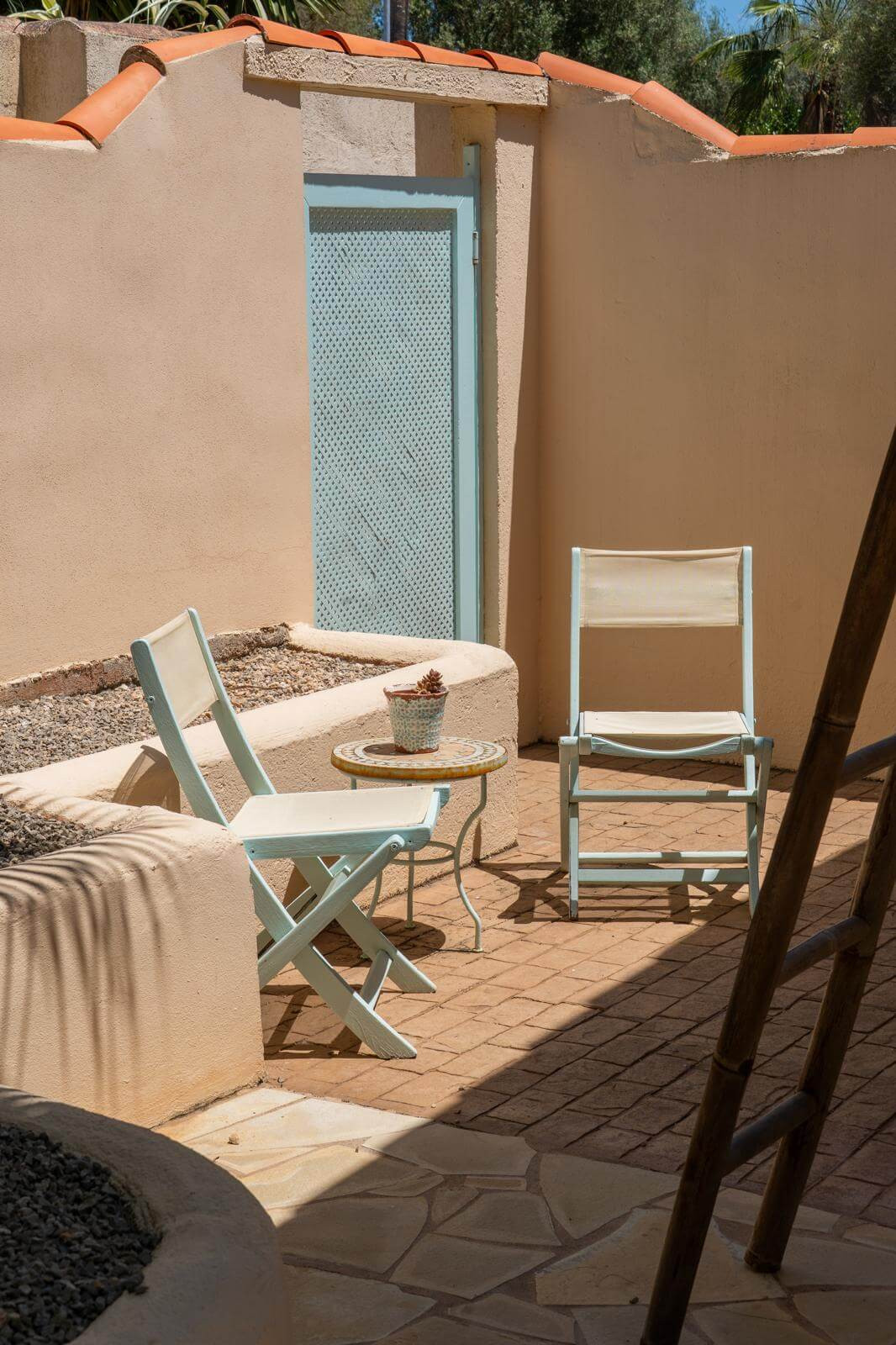 Family and Friends Suite Girasol