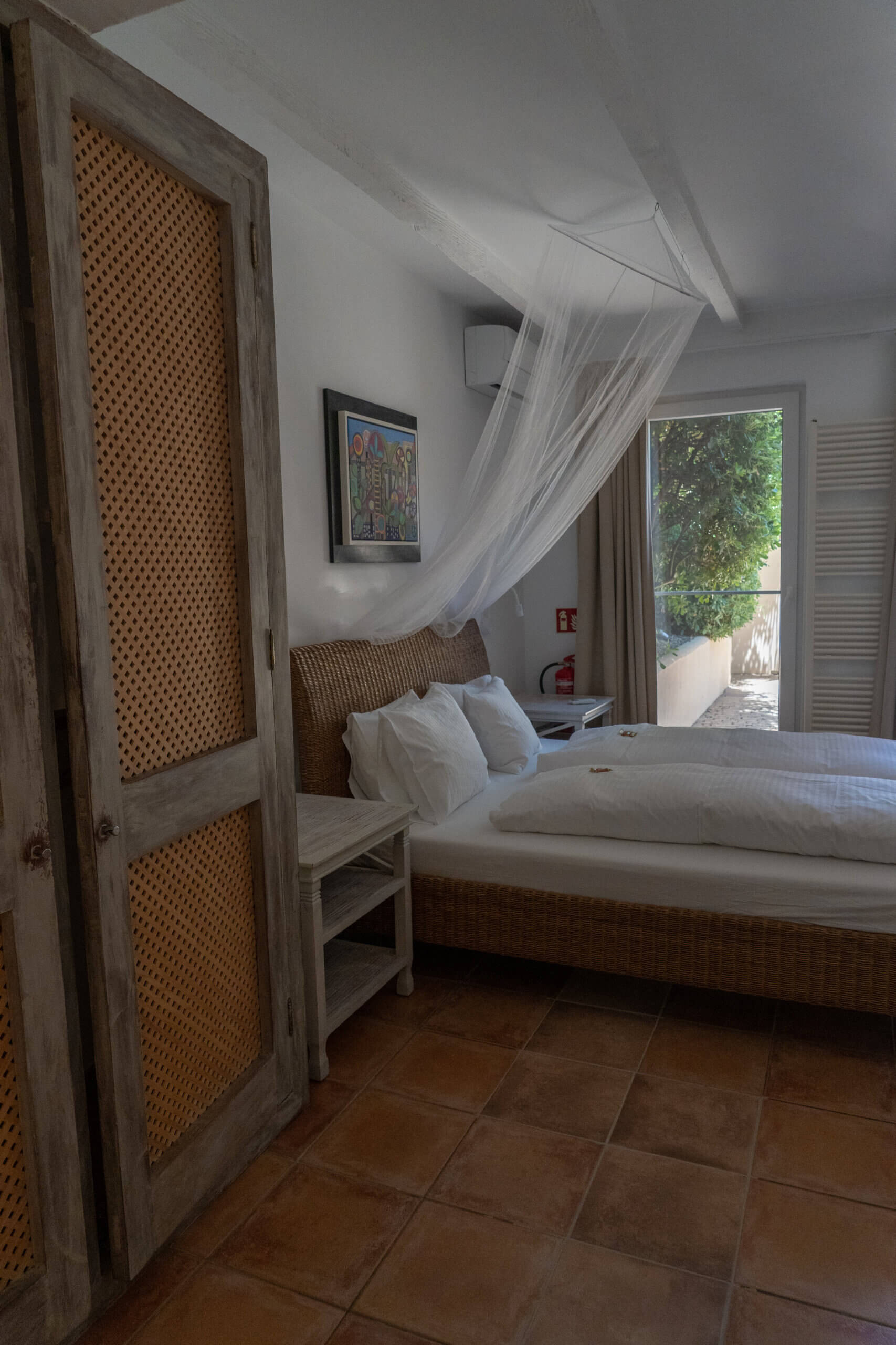 Family and Friends Suite Girasol