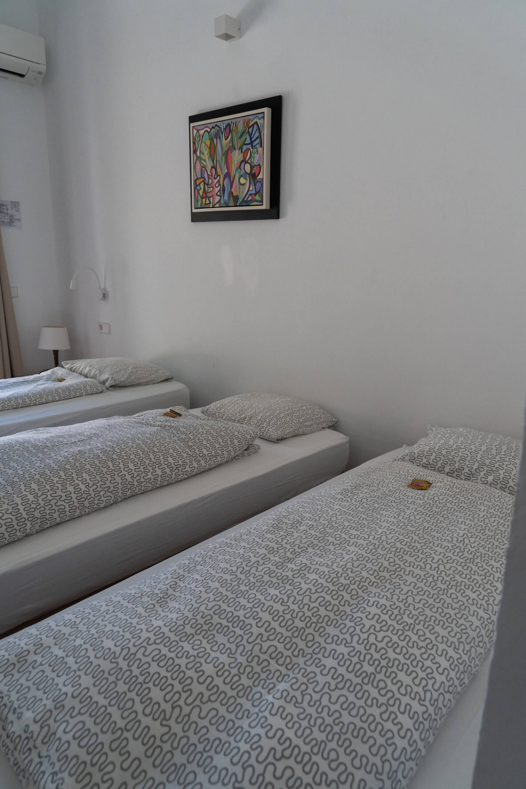 Family and Friends Suite Girasol