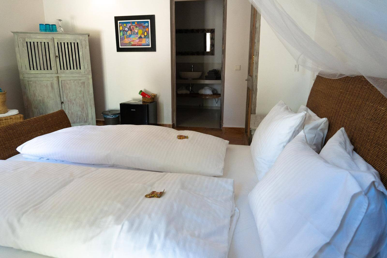 Family and Friends Suite Girasol