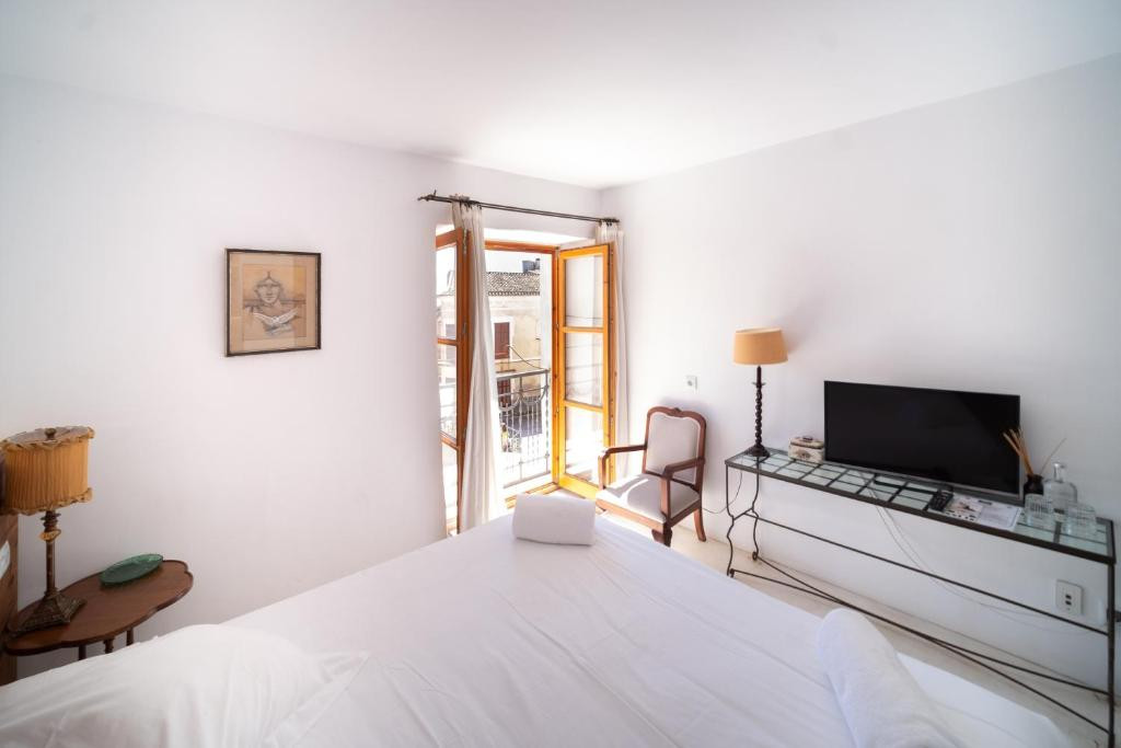 Basic Double Room