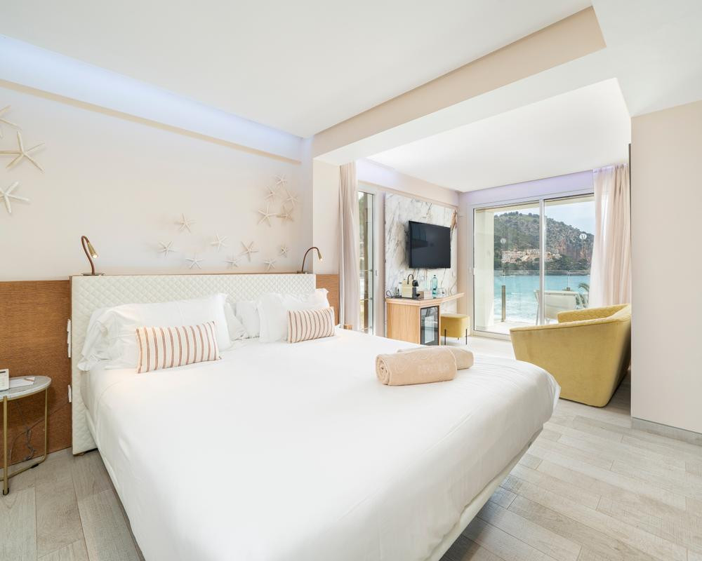Superior Double Room with Sea View