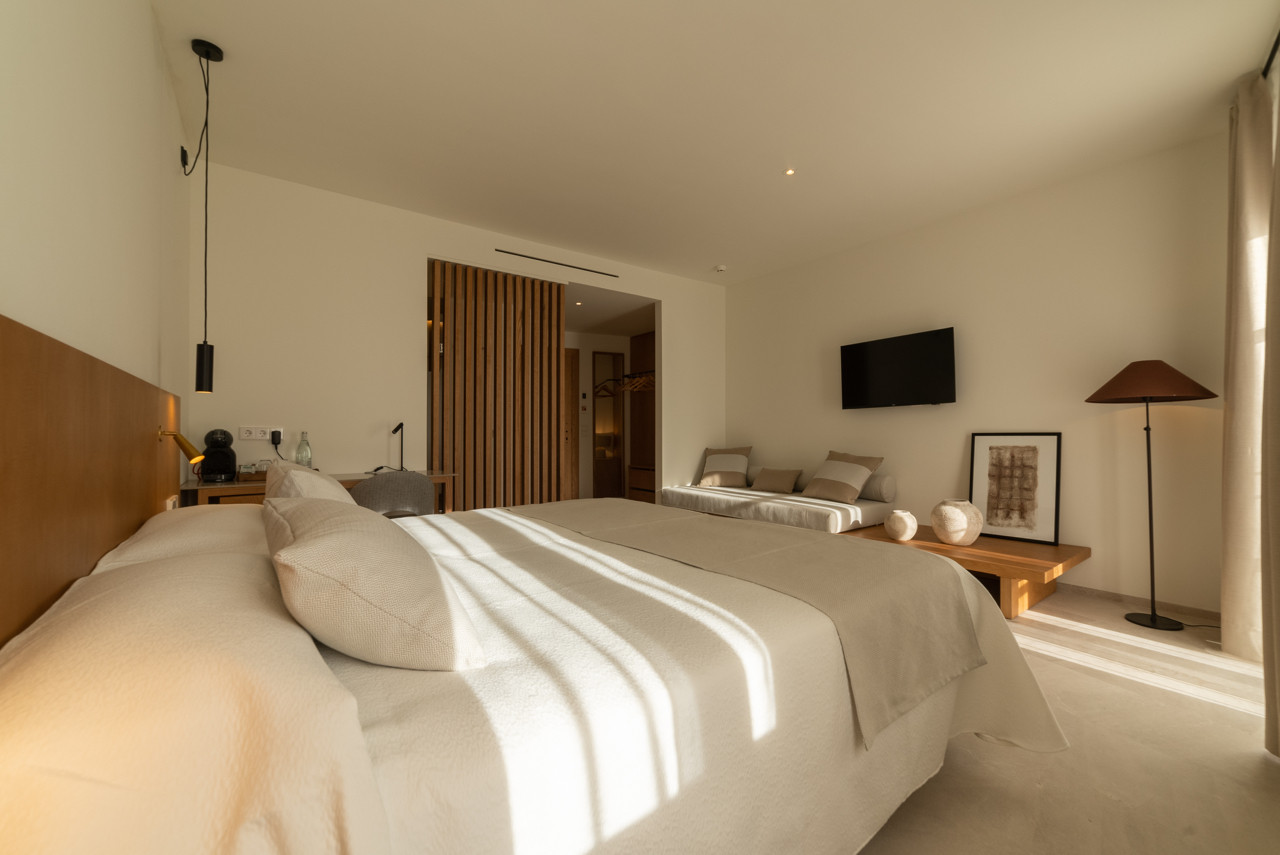 Deluxe Room with Sofa