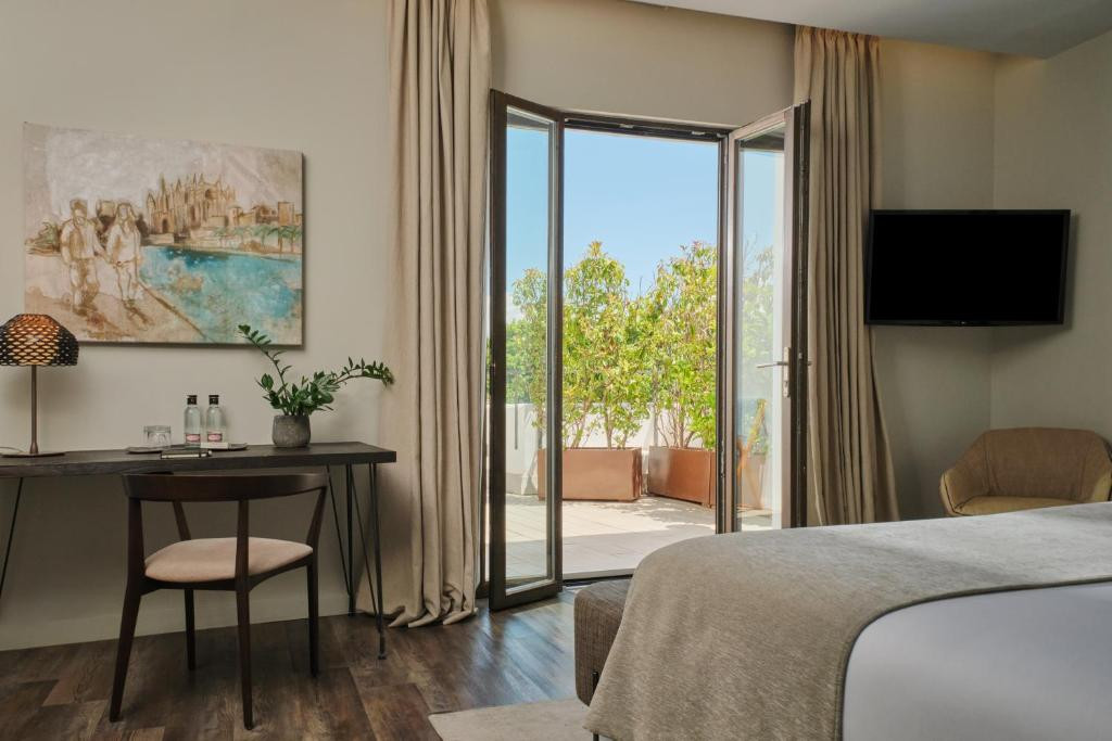 Junior Suite with Terrace