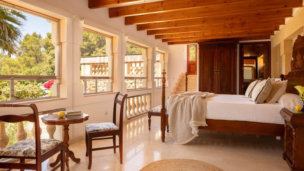 Superior double room with mountain views and terrace